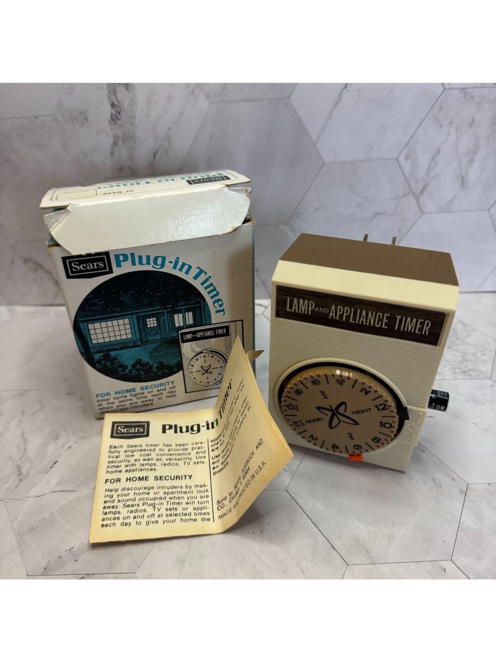 Vintage Sears 24 Hour Plug In Light & Appliance Timer Model in Box NOS